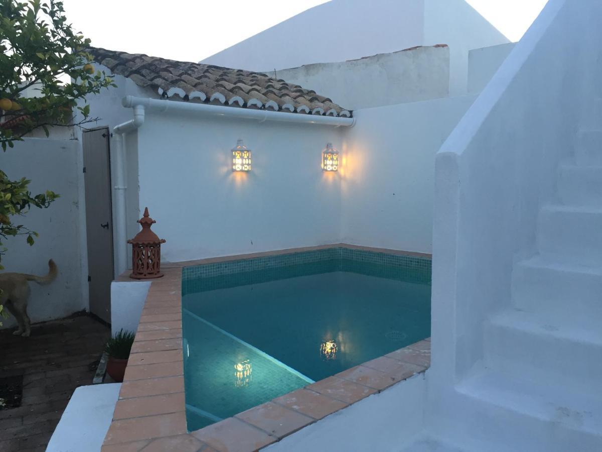 Casa Largo Do Poco Guesthouse Alvor Exteriör bild
